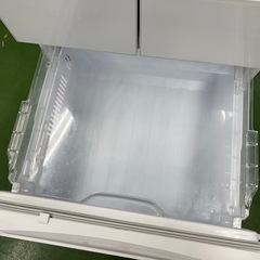 88　送料設置無料　三菱　自動製氷機能付き大型冷蔵庫　16年製の画像