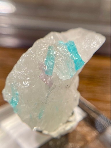 パライバトルマリン ネオンブルー 鉱物 鉱物標本 ジュエリー 宝石