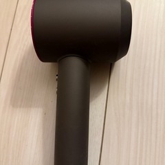 Dyson ドライヤー　HD03の画像