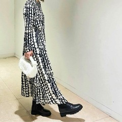 ZARAロングワンピースの画像
