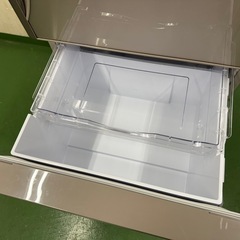 95 送料設置無料　日立　自動製氷機能付き大型冷蔵庫　17年製の画像