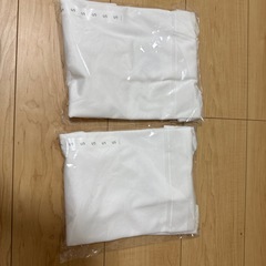GUのTシャツの画像