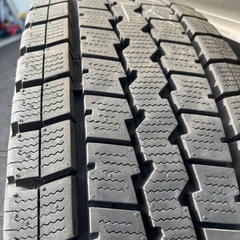 スタッドレスタイヤ ホイール6本セット  DUNLOP WINTER MAXX LT03 215/70R17.5 118/116L 小型トラック用 トヨタコースター等の画像