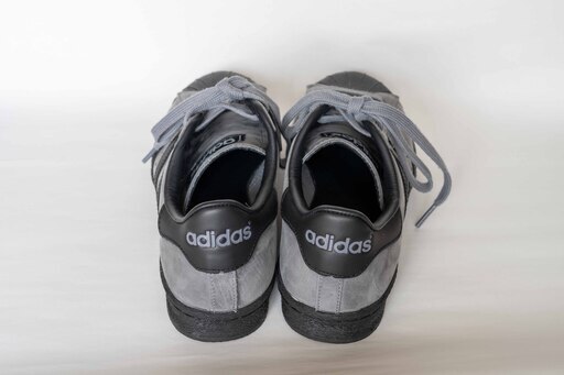 ほぼ新品 1回使用 Adidas SUPERSTAR 24.5cm グレー