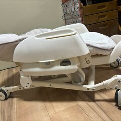 コンビ ベビーステーション CP ハイローチェア　手動の画像