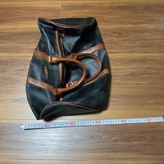 ボストンバッグの画像
