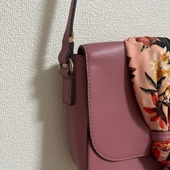 H＆M ショルダーバッグ スカーフの画像