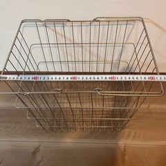 ワイヤーバスケット かごの画像