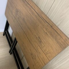 折り畳みテーブル　デスクの画像
