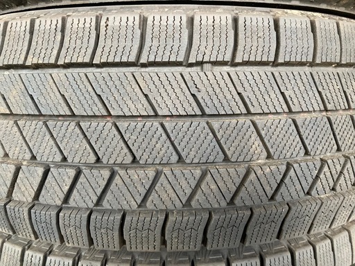 【お取引決まりました】BRIDGESTONE 195/65R15 22年製　冬タイヤ　バリ溝