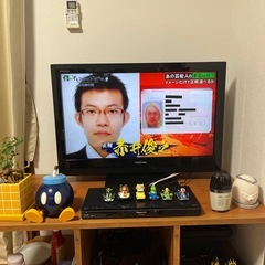 テレビ　TOSHIBA 32型の画像