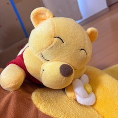 ディズニー プーさん ハニーポット型 ペットハウス ベッドの画像