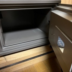 ダイヤル式金庫の画像
