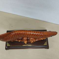 木雕り　金龍魚　の画像
