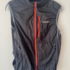 モンベルファンブローベストXSの画像