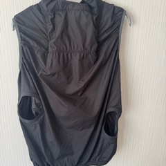 モンベルファンブローベストXSの画像