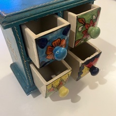 青色花柄 小物入れ 4つの引き出し インテリア 雑貨 ブルー 沖縄の画像