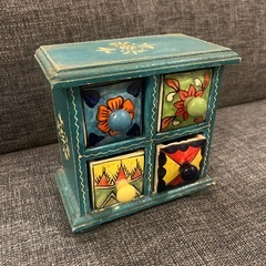 青色花柄 小物入れ 4つの引き出し インテリア 雑貨 ブルー 沖縄の画像