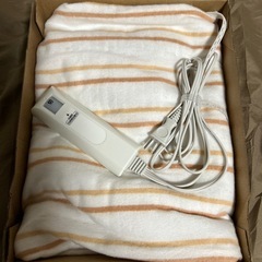 電気しき毛布 新品未使用
の画像