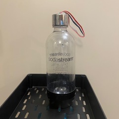 ソーダストリーム ジェネシスV2 炭酸水メーカー 炭酸ガスシリンダー別売り 動作確認済 ボトル2個つきの画像