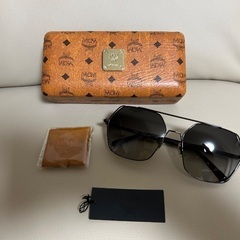 ブランドサングラス4点セットの画像