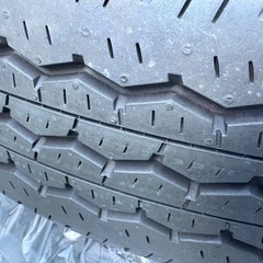 ハイエース　バン　新車外し　タイヤの画像