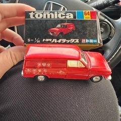 diecast scale modelトミカの画像