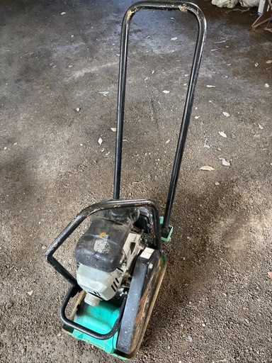 転圧機 プレートコンパクター 締固め機 建設機械 動作確認済み