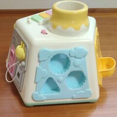 赤ちゃんのおもちゃ  3WAYへんしん知育ボックス くまのプーさん　美品の画像