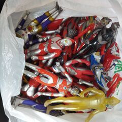 昭和/平成ウルトラマン人形 ウルトラソフビシリーズ 希望の1/40体の画像