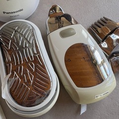 《まとめ売り》リファフォーカラット・ニュースキン・フェイススチームの画像