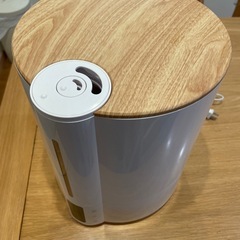 加湿器の画像