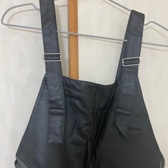 レザー　スカートの画像