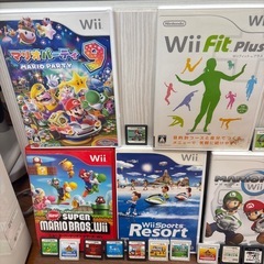 wii本体と3ＤSと多数ソフトの画像