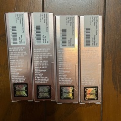 リップ　4色の画像