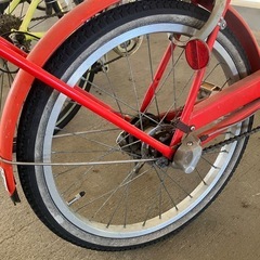 自転車 後輪パンクの画像