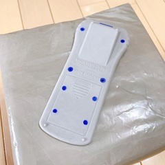 脳を育む赤ちゃんのうちからリモコン おもちゃ ピープル社の画像