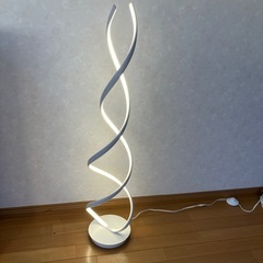 フロアライト　波型の画像