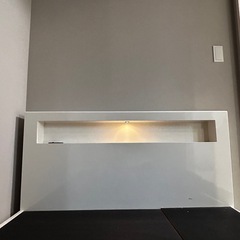 衣類収納付きセミダブルベッドフレームの画像