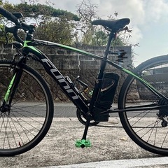 電動　アシスト　付き　クロスバイクの画像