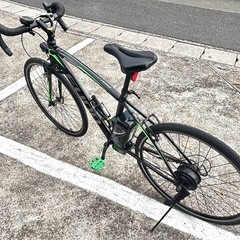 電動　アシスト　付き　クロスバイクの画像