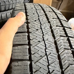 スタッドレス ブリジストン VRX2
の画像