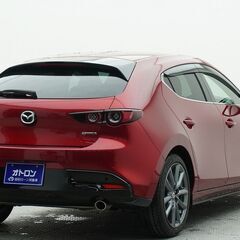 ✨今だけ頭金0円‼✨マツダ MAZDA3 ファストバック 　２０Ｓ　バーガンディーセレクションの画像