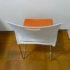 椅子の画像
