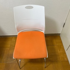 椅子の画像