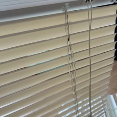 ニトリ　ブラインド　
カーテーレール取り付けの画像