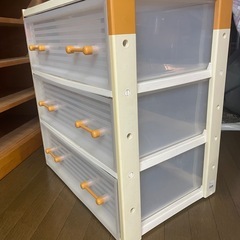 衣装ケース
の画像