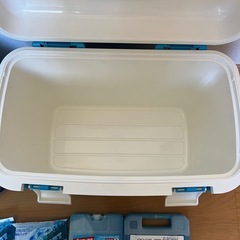 クーラーボックス　2点セットの画像