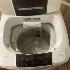 ハイヤーの洗濯機の画像
