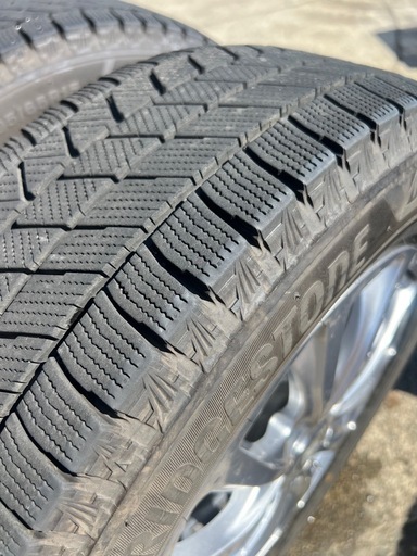 中古スタッドレスタイヤ　《195 ／65 R 15》